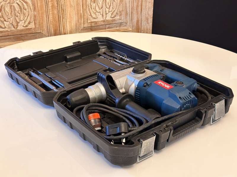 RYOBI SDS Plus Rotary Hammer / Chisel Drill 1250W 6.0 Joules