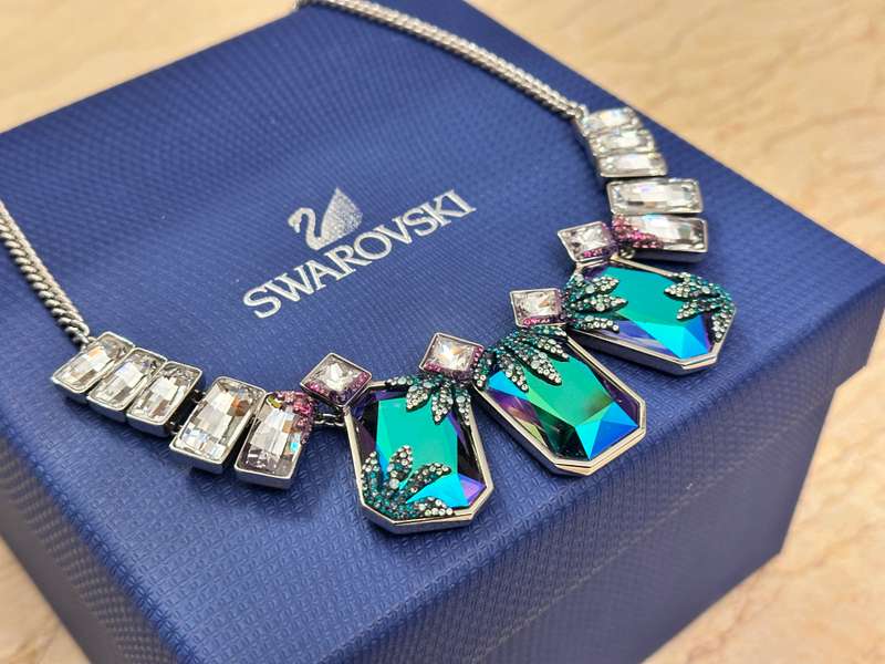 Swarovski Showstopper Necklace