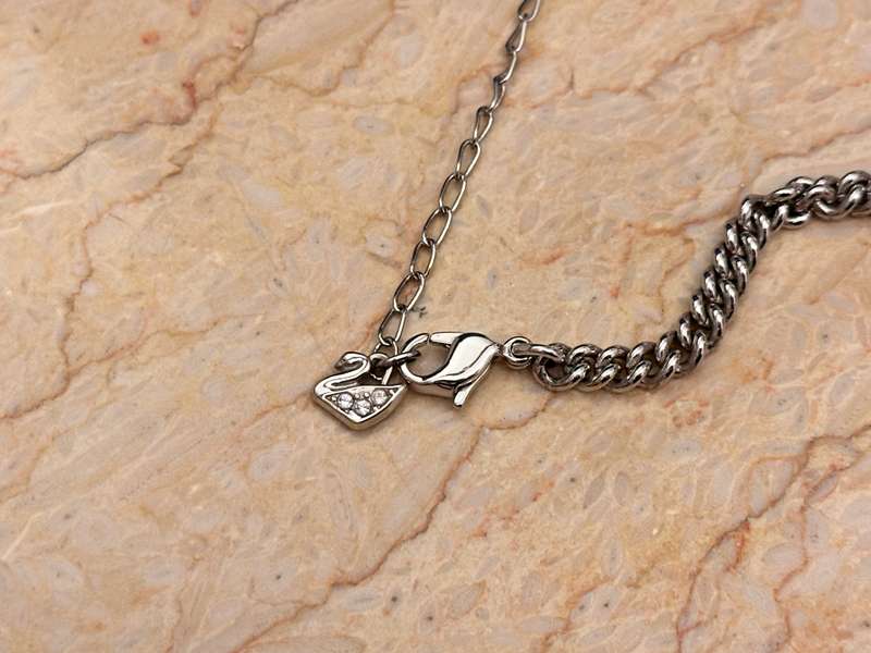 Swarovski Showstopper Necklace