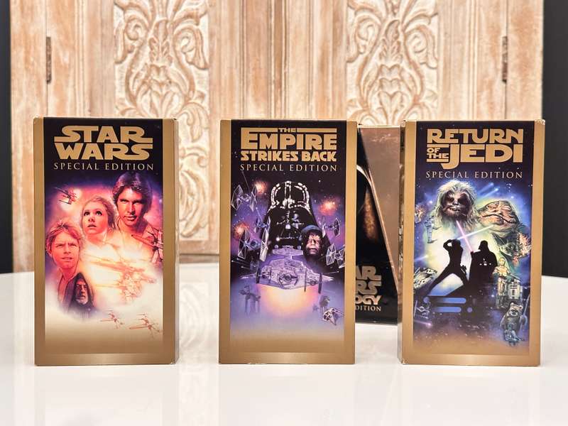 Rare 1997 Vintage Star Wars Trilogy Collection