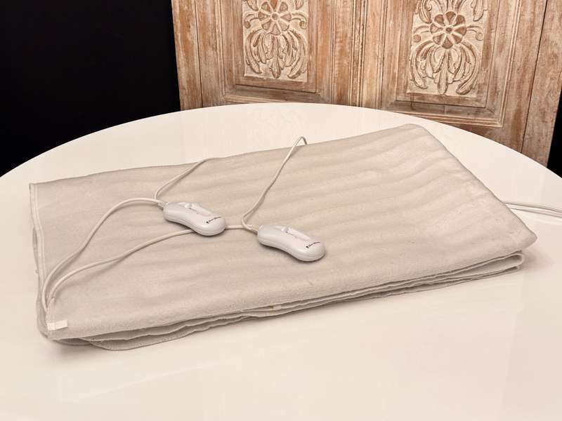 Pure Pleasure Dual Zone Electric Blanket