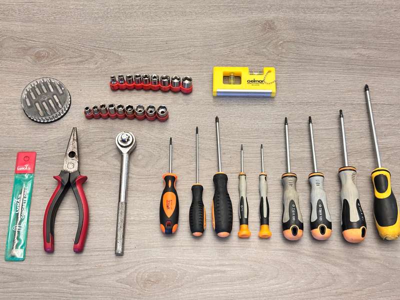 Tool Selection Lot
