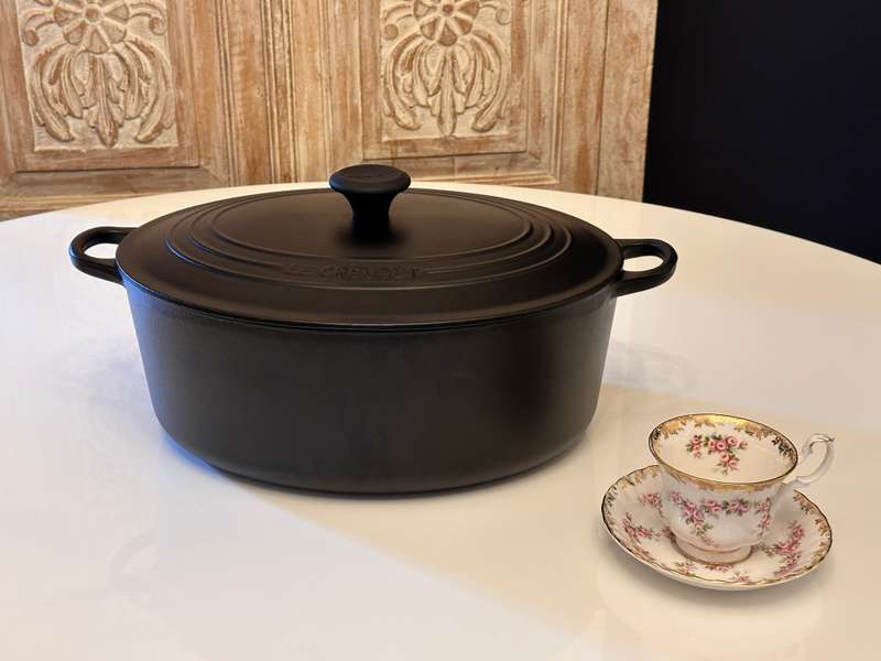 Le Creuset Signature Large Oval Cast Iron Casserole