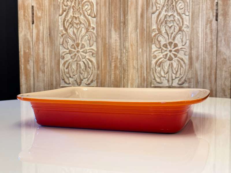 Le Creuset Large Stoneware Rectangular Deep Baking & Roasting Dish
