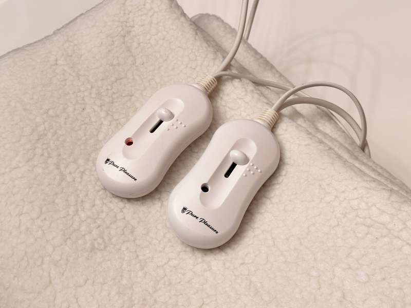 Pure Pleasure Dual Zone Electric Blanket