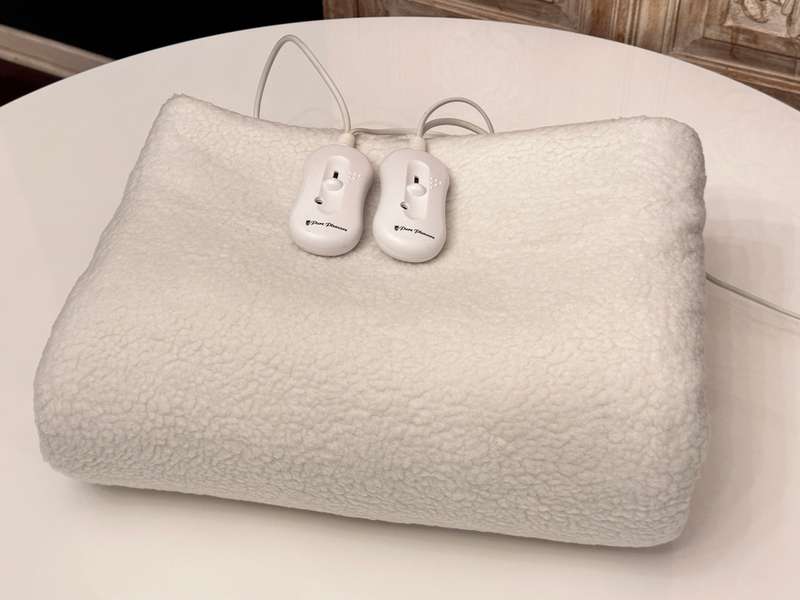 Pure Pleasure Dual Zone Electric Blanket