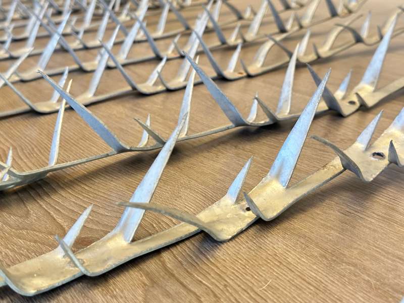 LOT OF - Galvanised Spike Strips