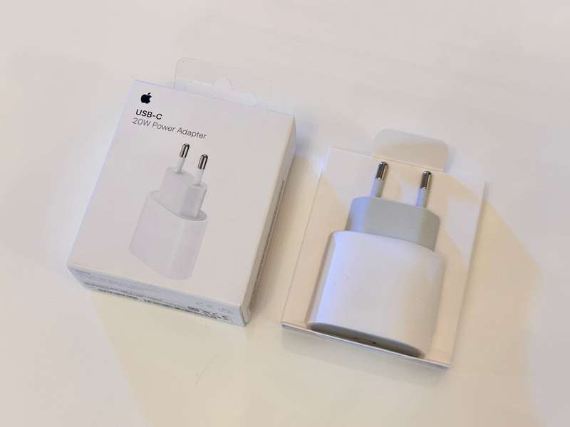Apple Original 20W USB-C Power Adapter