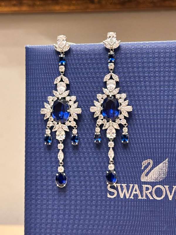 SWAROVSKI Showstopper Earrings