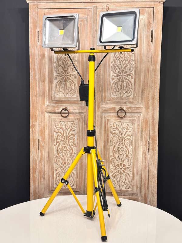 Double LED Floodlight on Adjustable Tripod Stand