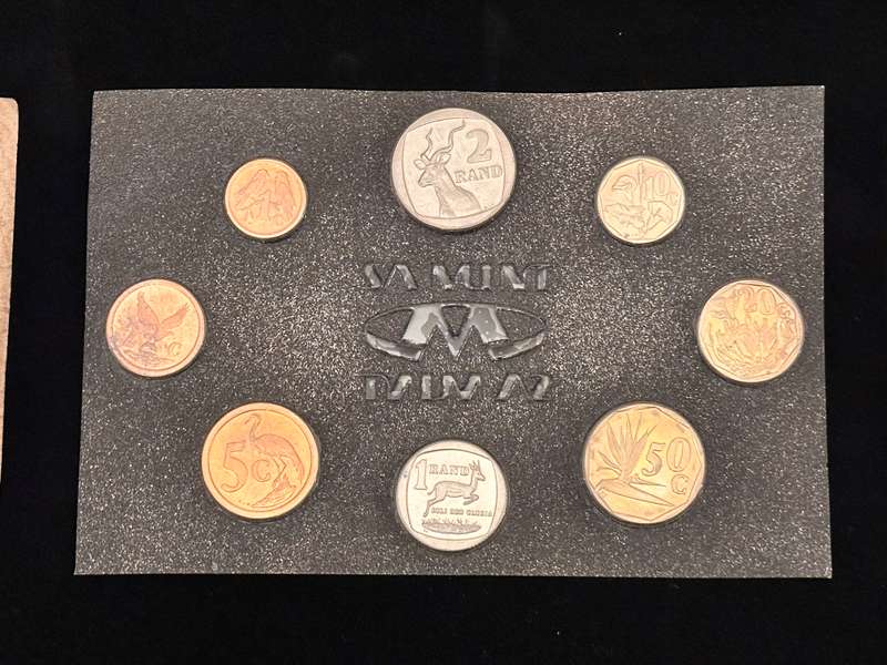 Coin & Note Selection Lot