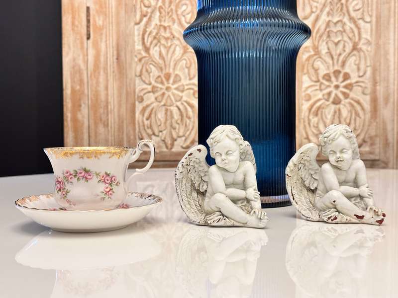 Exquisite Vintage Cherubs