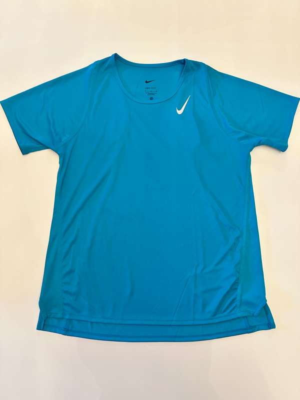 NIKE Dri-Fit Womens Active Shirt
