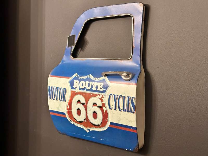 Iconic ROUTE 66 - CORVETTE Collectables