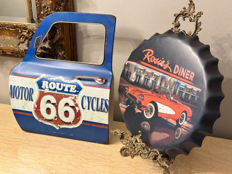 Iconic ROUTE 66 - CORVETTE Collectables