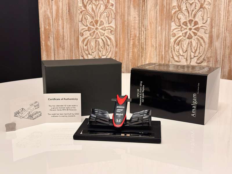 Official McLaren F1 Nose Cone & Front Wing 1/12 Scale Collectable