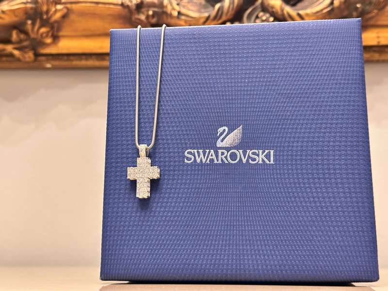 SWAROVSKI Statement Necklace