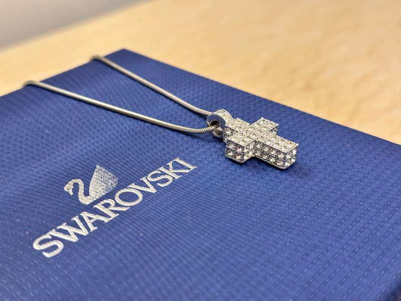 SWAROVSKI Statement Necklace