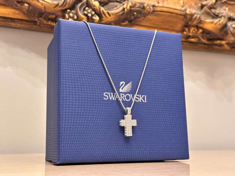SWAROVSKI Statement Necklace