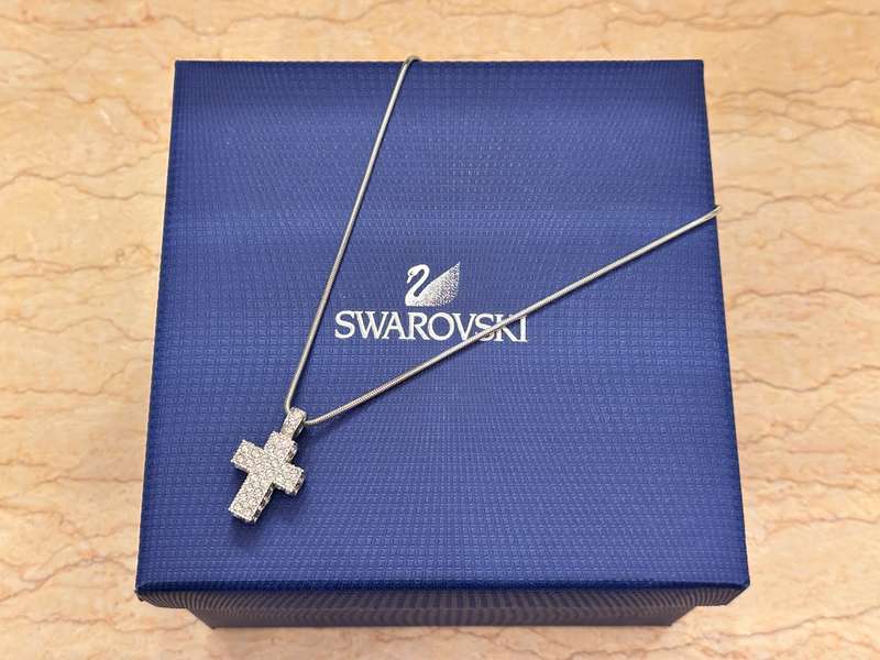 SWAROVSKI Statement Necklace