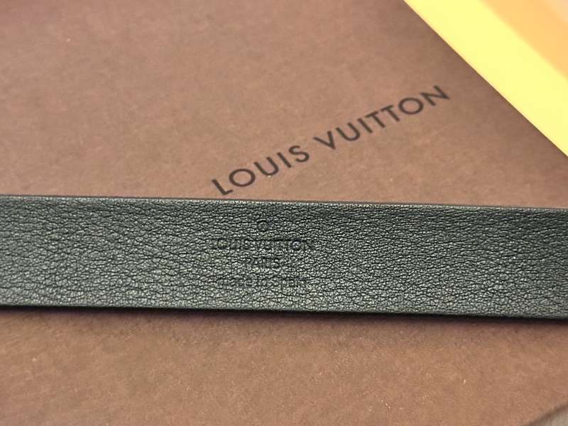 Louis Vuitton Leather Belt in Box