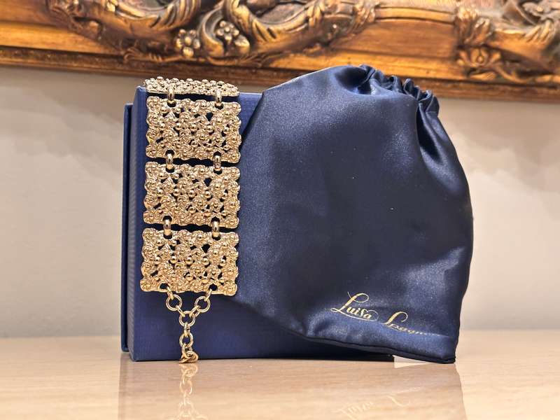 LUISA SPAGNOLI Showstopper Italian Bracelet - With Original Bag