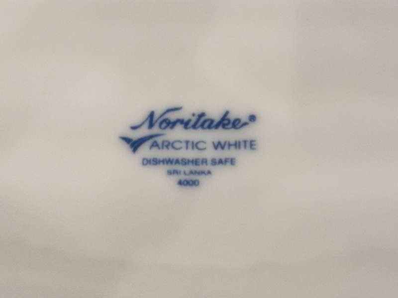 Elegant NORITAKE Salad / Starter Plates - Set of 6