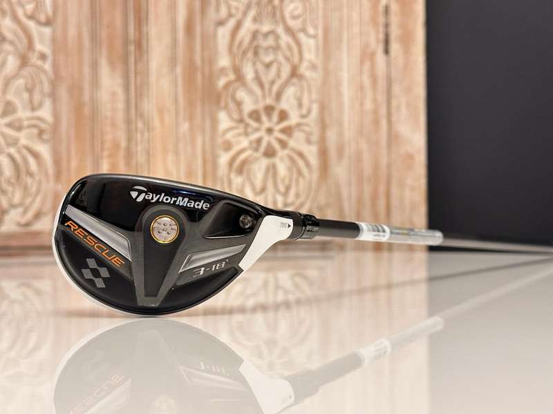 TaylorMade 3 -18 Hybrid with Headcover