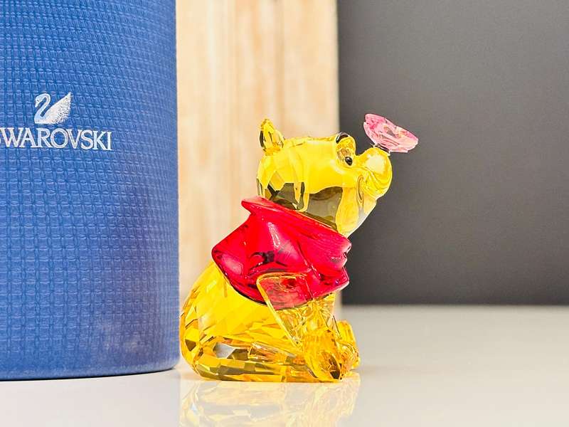 SWAROVSKI Disney Limited Edition Large Winnie The Pooh Collectable