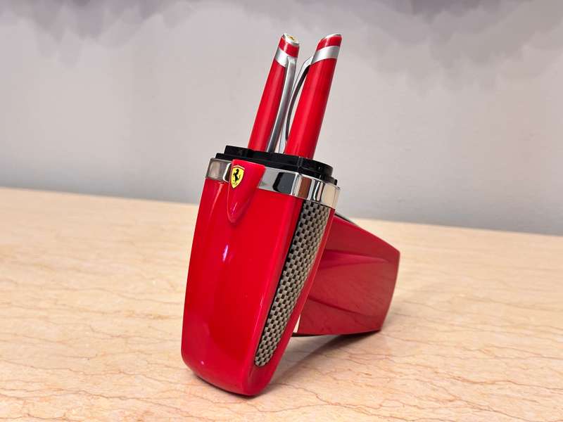 Official FERRARI Exclusive Pen Set in Original Case