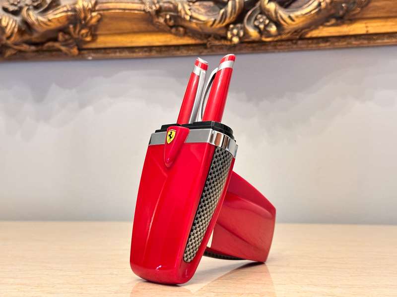Official FERRARI Exclusive Pen Set in Original Case