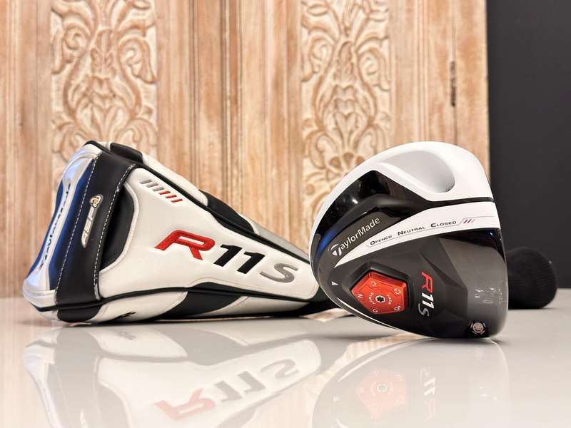 TaylorMade R11 S Driver with Headcover