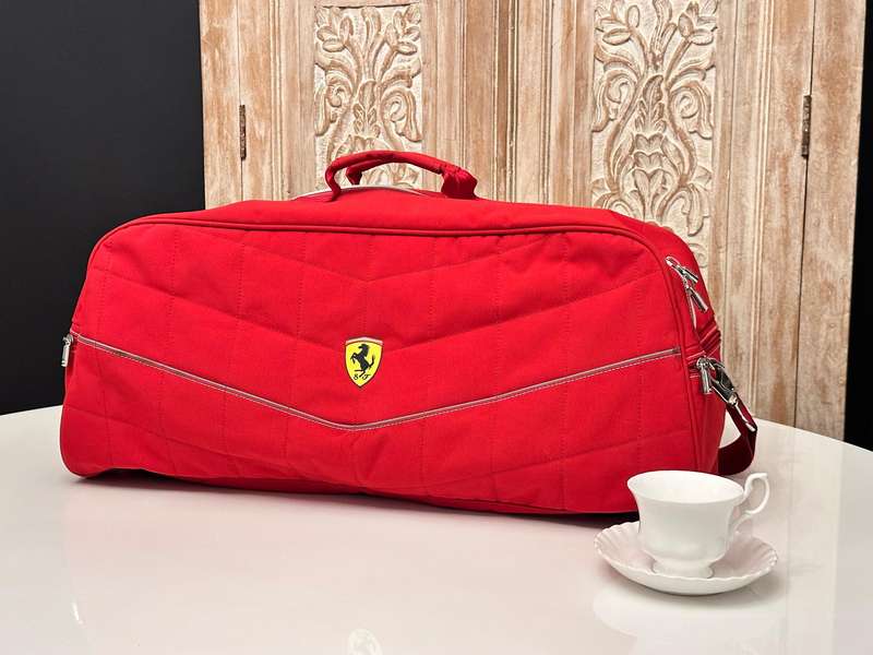 Official Scuderia Ferrari Large Weekender Bag