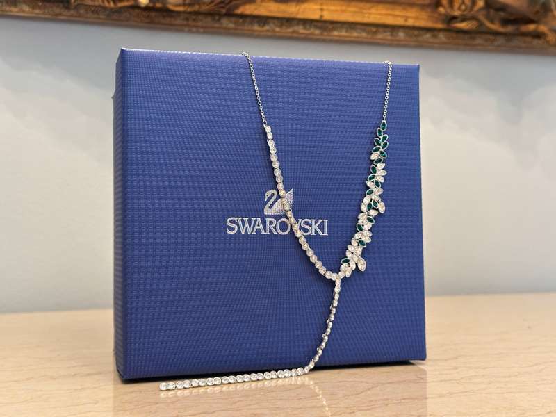 SWAROVSKI Showstopper Necklace