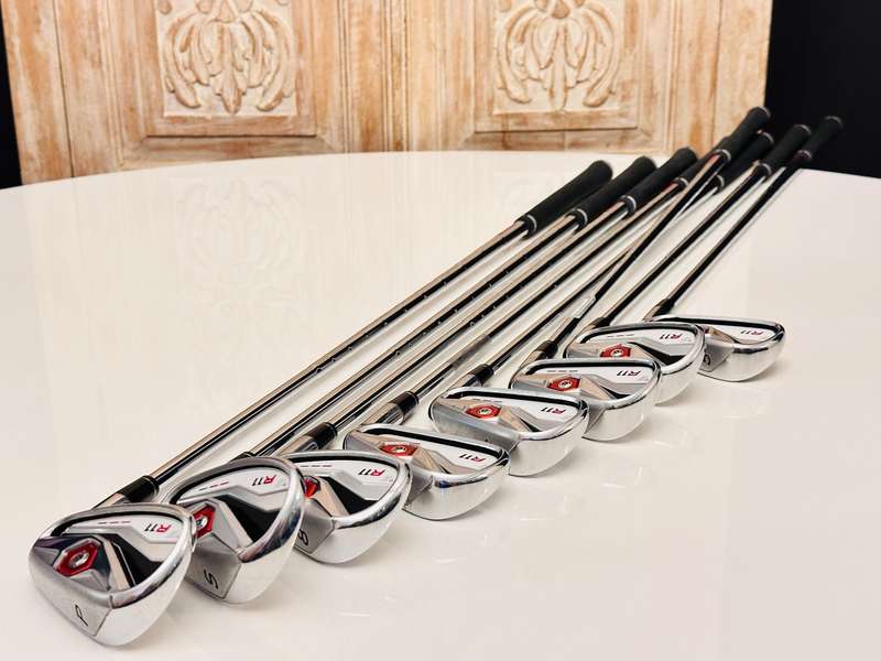 TaylorMade R11 Complete Set of Irons