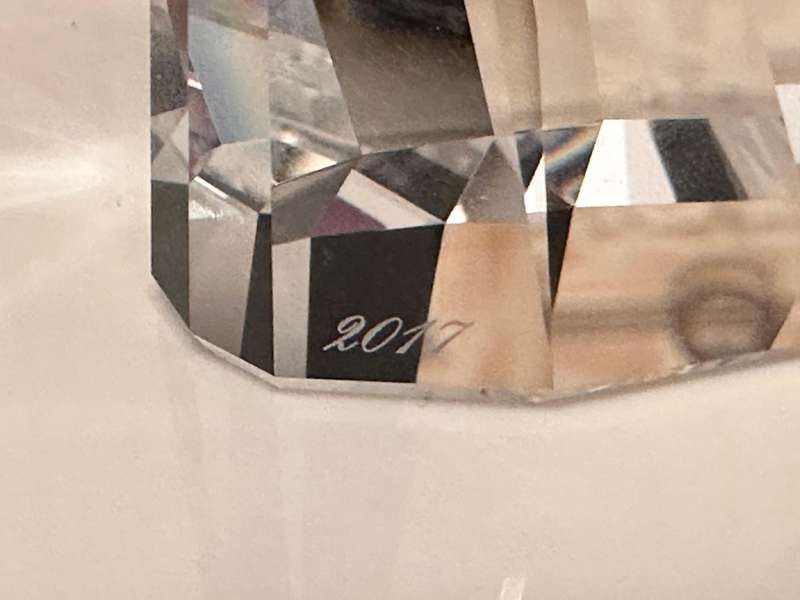 SWAROVSKI Exquisite 2017 Limited Edition Large Collectable