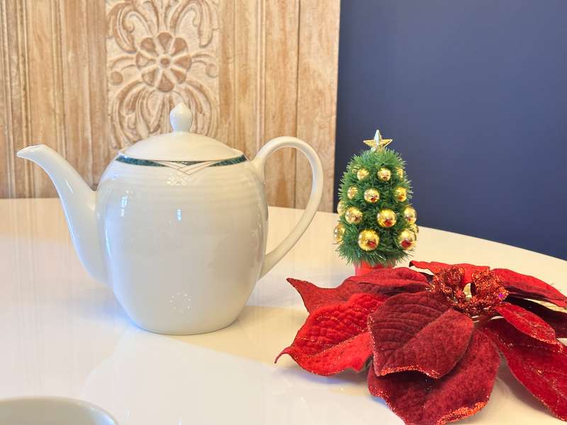 Elegant NORITAKE Serving Set