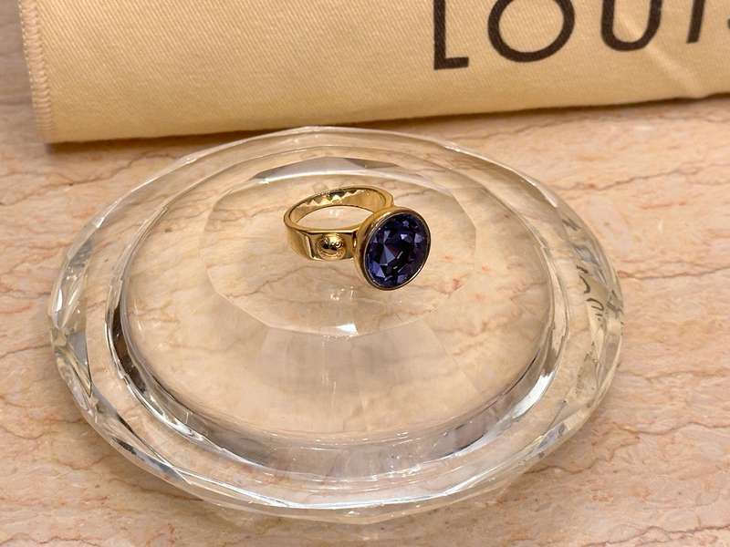 Louis Vuitton Iconic Collection Statement Ring