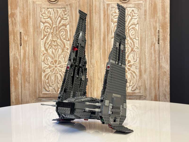 LEGO STAR WARS Kylo Rens Command Shuttle Collectable - LARGE