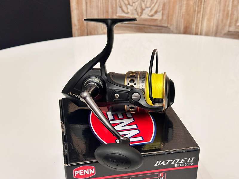 PENN Battle II 5000 Spinning Reel With Original Box