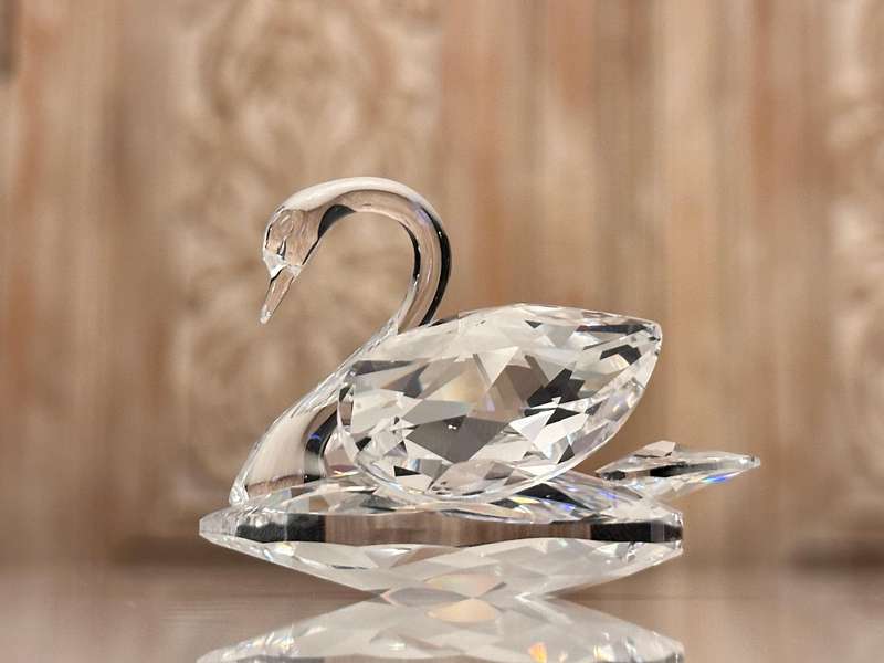 SWAROVSKI Exquisite Large Iconic Collectable in Original box