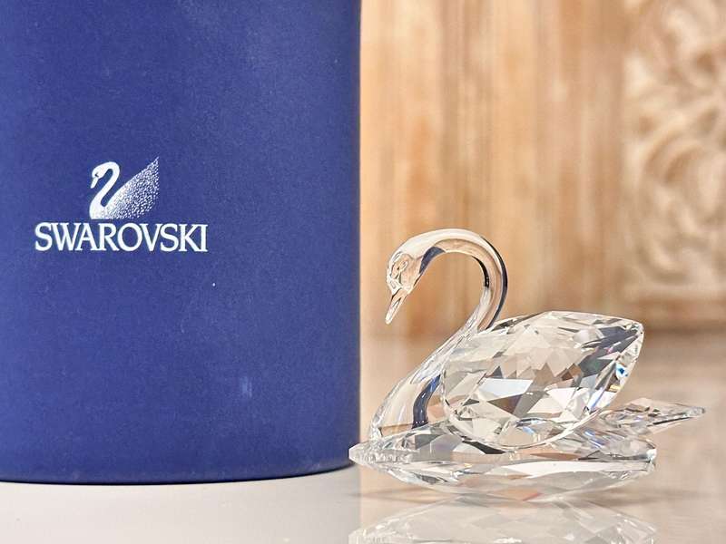 SWAROVSKI Exquisite Large Iconic Collectable in Original box
