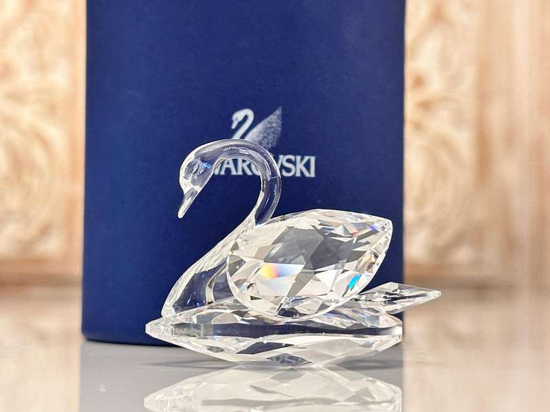 SWAROVSKI Exquisite Large Iconic Collectable in Original box