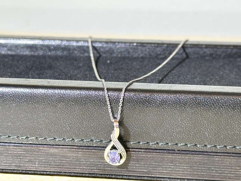 9CT White Gold Necklace with Tanzanite Silver Pendant