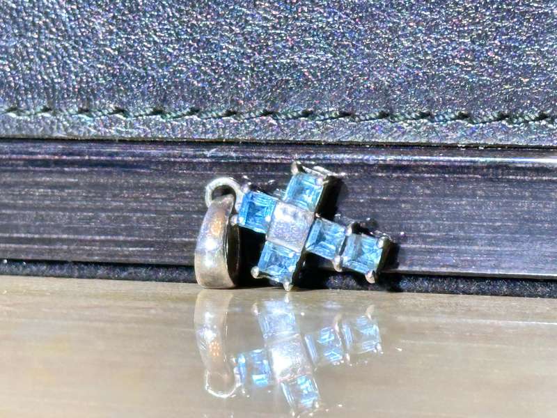 Beautiful Vintage Silver & Topaz Statement Cross