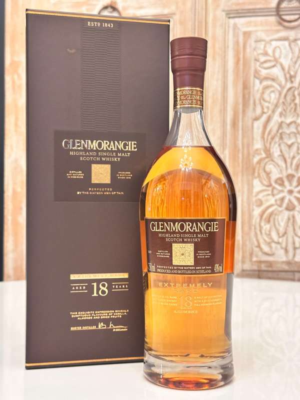 Glenmorangie 18 Year Extremely Rare Whisky in Display Case