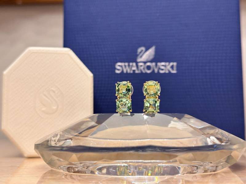 SWAROVSKI Showstopper Earrings with Original Box