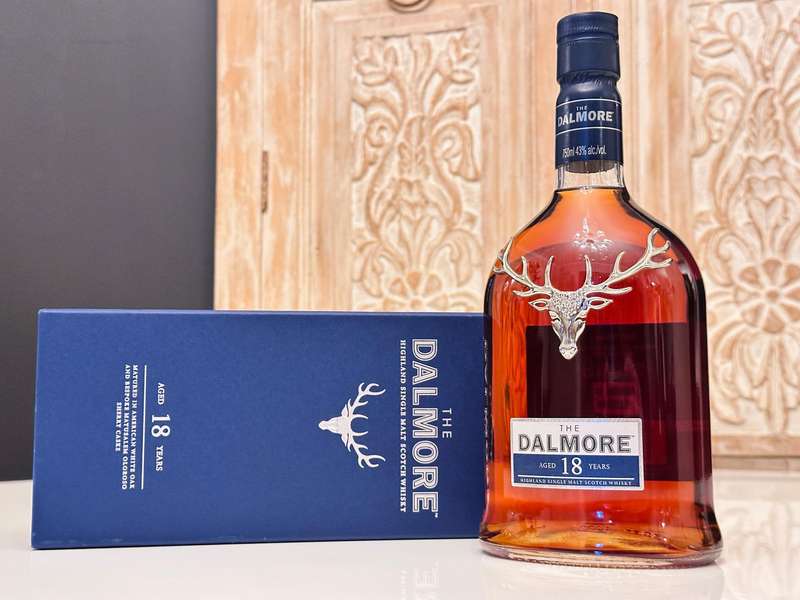 Dalmore 18 Year Old Signature Single Malt Scotch Whisky in Original Box