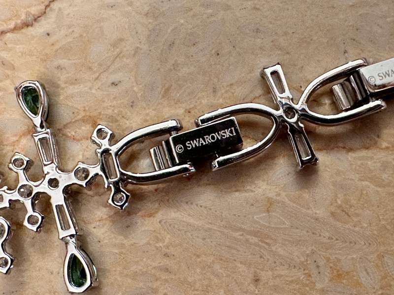 SWAROVSKI Statement Bracelet