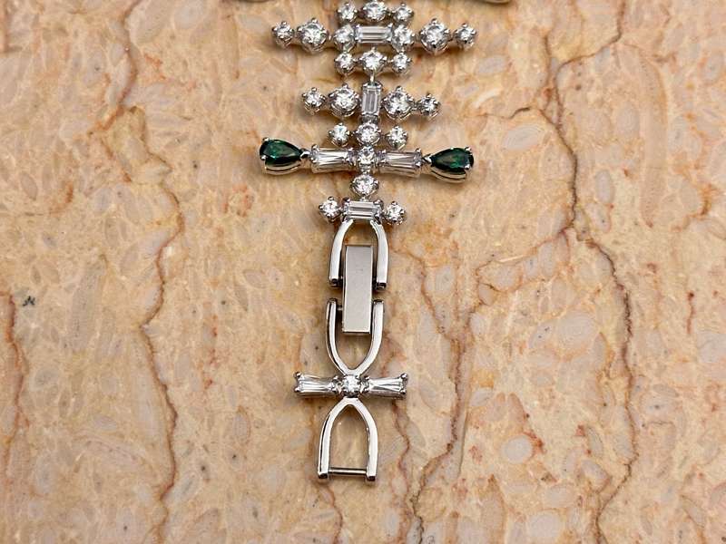 SWAROVSKI Statement Bracelet